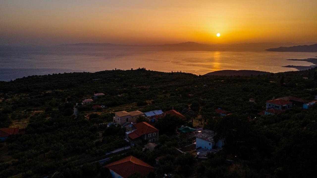 Casa Mainotti - Villa In Mani Nomitsis ภายนอก รูปภาพ